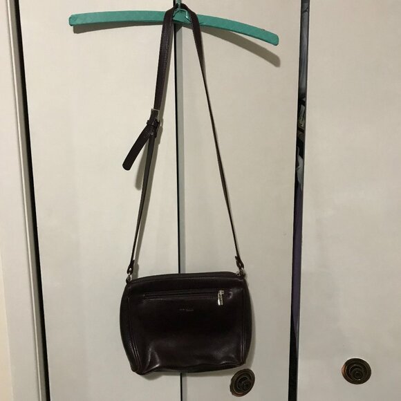 LaDiva Ladies Burgundy Leather Shoulder Bag - Picture 2 of 6